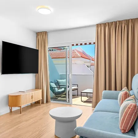 Wonderful Brand New Americas * Playa de las Américas
